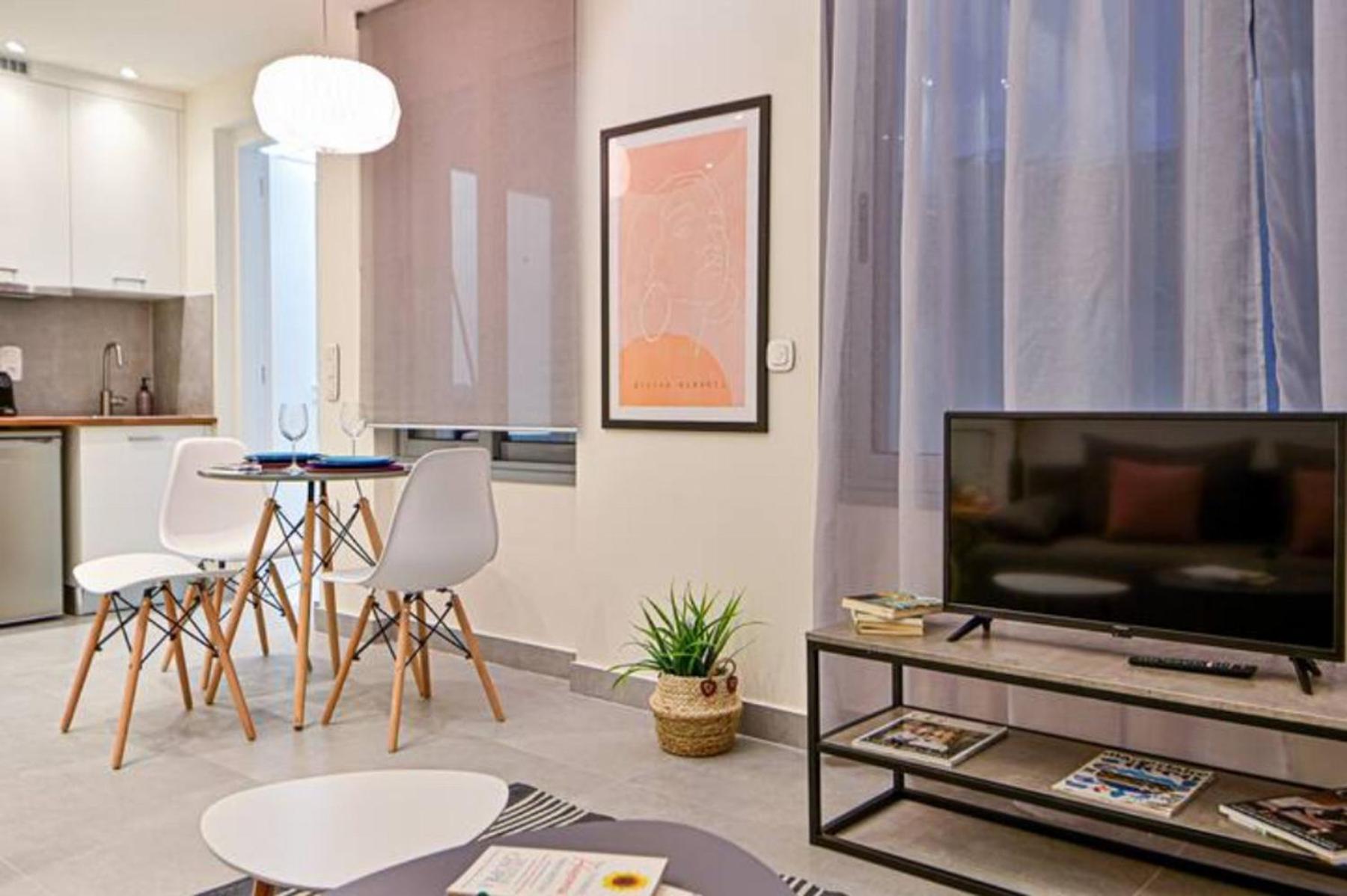 Walk To Syntagma,From A Prime-Location, Luxury Apt Atene Esterno foto