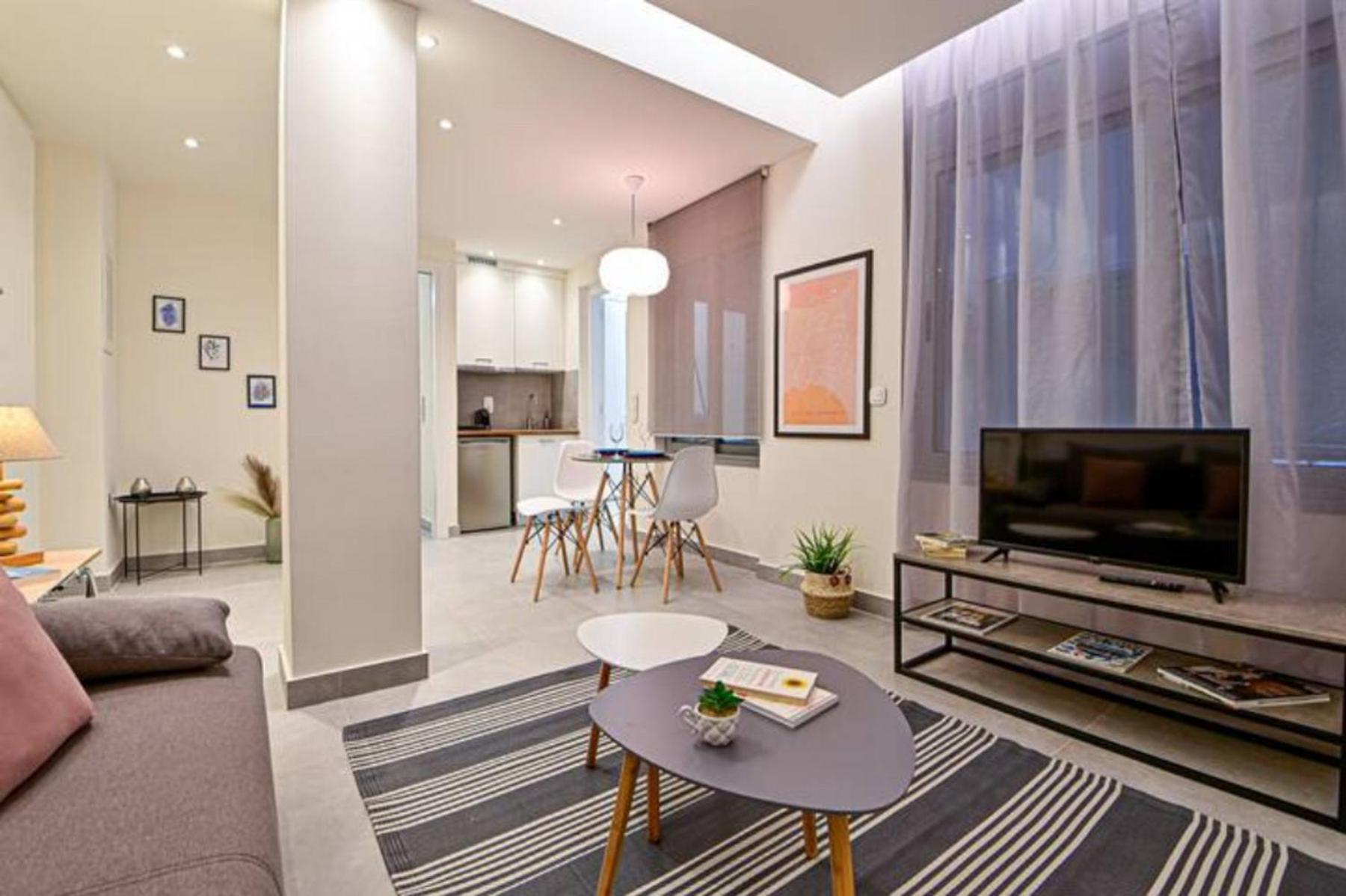 Walk To Syntagma,From A Prime-Location, Luxury Apt Atene Esterno foto
